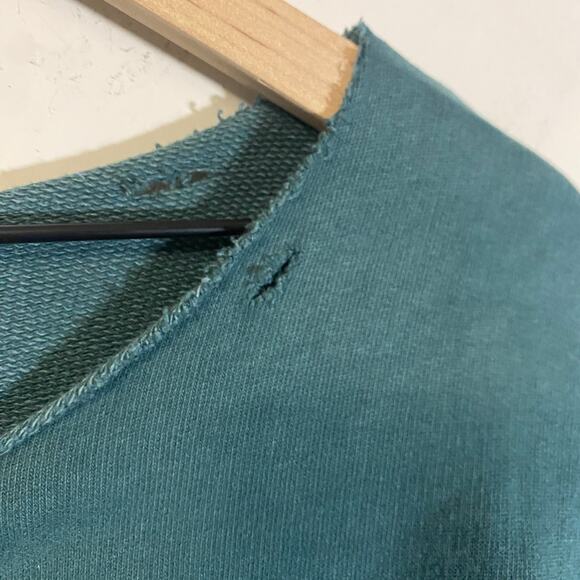 Aerie Offline Cropped Distressed Sweatshirt Dark Green Terry Cloth Fabric Sz XS - Picture 7 of 15